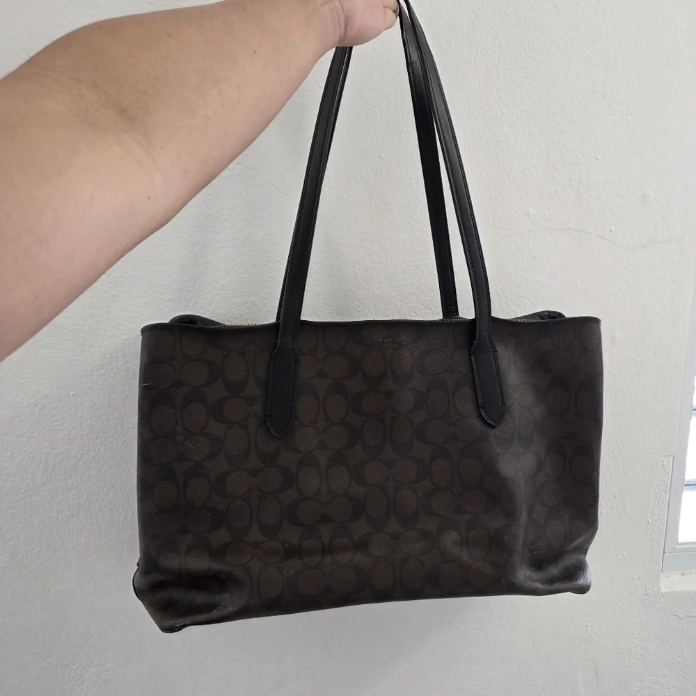 Coach Signature Tote Bag Brown and Black